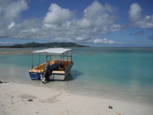 久米島に行ったらぜひ行きたい「はての浜」